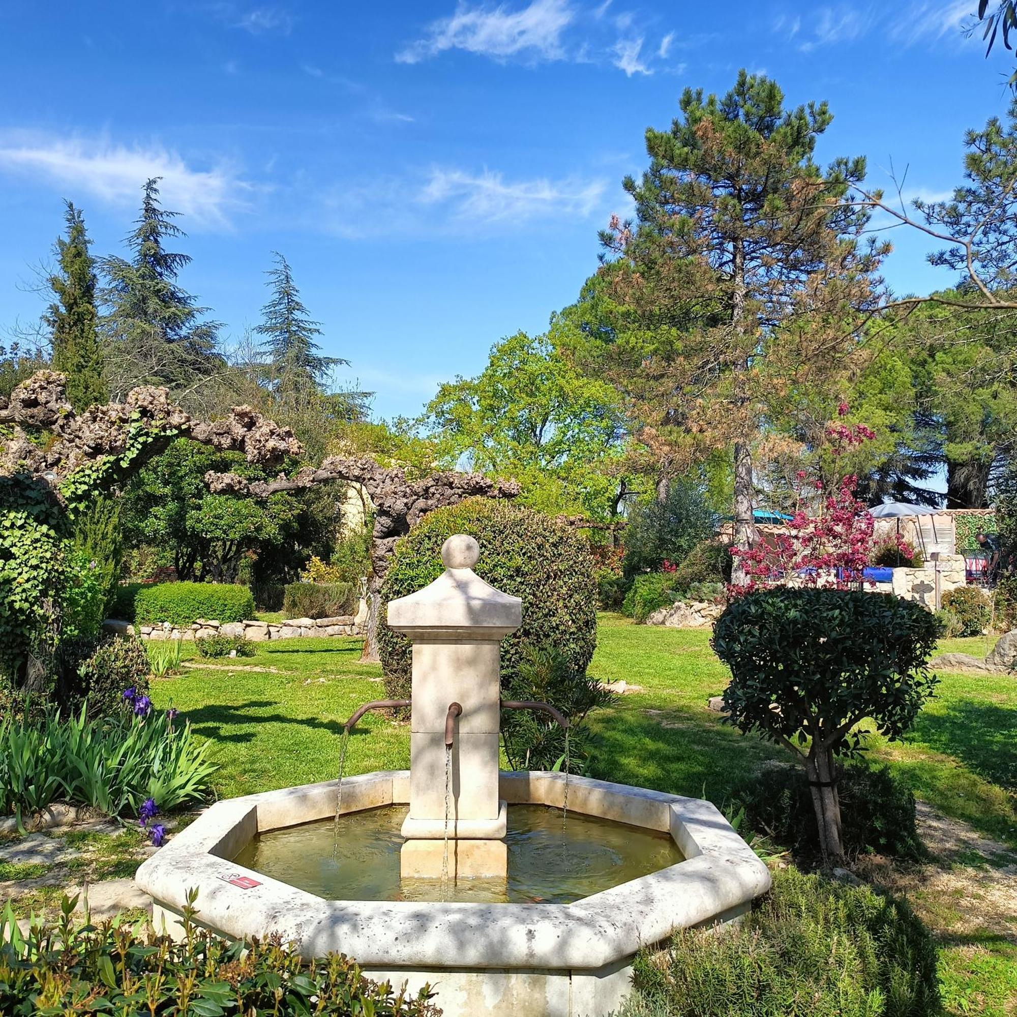 L'Arbre Du Magnan Villa Chandolas Exterior photo